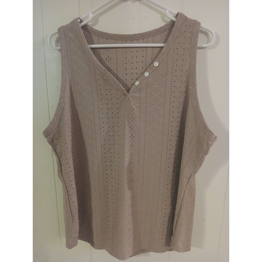 Women’s Plus Size XXL Eyelet Flowy Tank Top Blush Pink/Beige